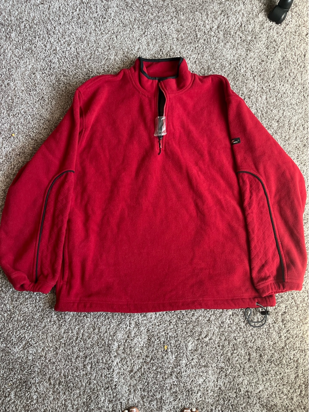 BNWT Men's Red Half-Zip Fleece Pullover Jacket